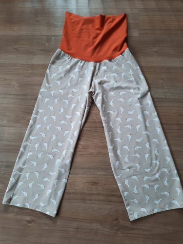 Kismama nadrág (lehajtott derékkal: sima női nadrág)