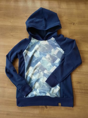 Cipzáros szoptatós pulóver kapucnival/gallérral