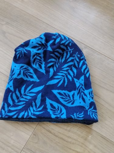 Sapka merinó anyagból felnőtt és gyerek méretekben (Kifordítható változatban is kérhető)